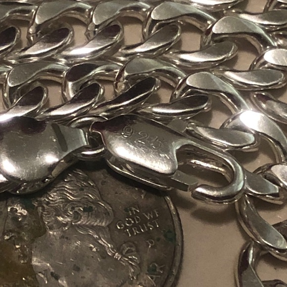 925 Sterling Silver Heavy Cuban Curb Link Chain - Picture 2 of 8